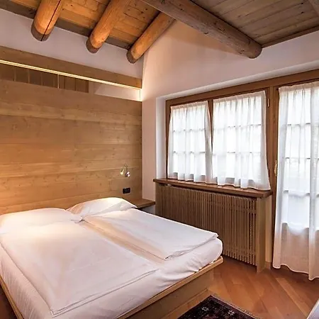 Bed & Breakfast Ca'milla Nelle Dolomiti 3*