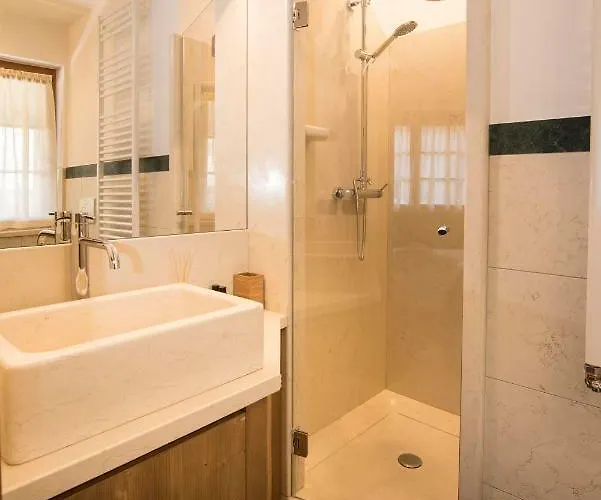 Ca'milla Nelle Dolomiti 3* 皮耶韦迪卡多雷